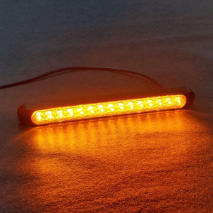 Zadné LED svetlo – oranžová smerovka, 12 – 24 V, 15 LED, IP67 Zadné LED svetlo – oranžová smerovka, 12 – 24 V, 15 LED, IP67