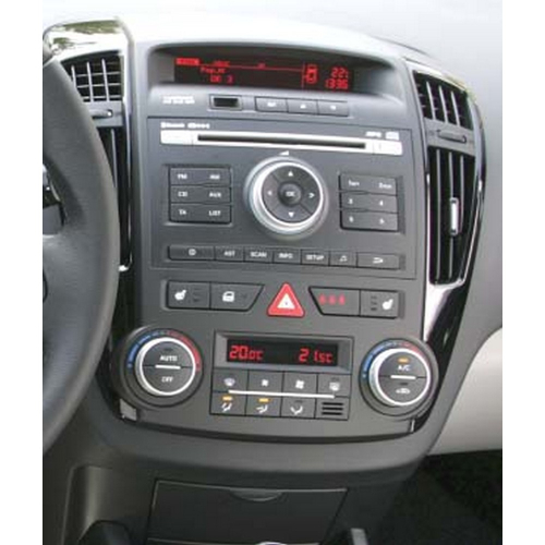 Použitie redukcie 2DIN autorádia Kia Ceed 2009-2012