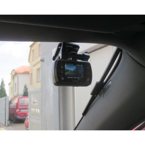 Použití FULL HD kamery s 1,5" LCD, GPS, wifi, ČESKÉ MENU v autě