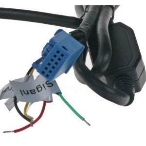 Most konektor OEM autorádií BMW pre pripojenie USB hudobného adaptéra