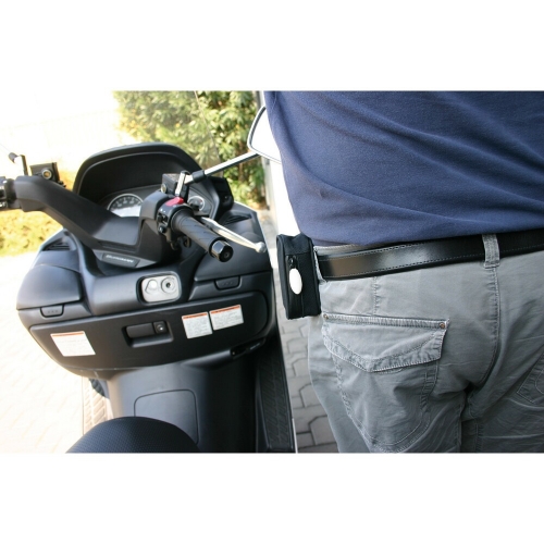 Detail držiaka mobilný telefón na motorku alebo bicykel GULLIVER