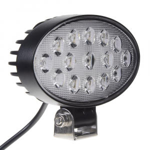 Svetelný zdroj oválneho LED svetla 15x3W, ECE R10 
