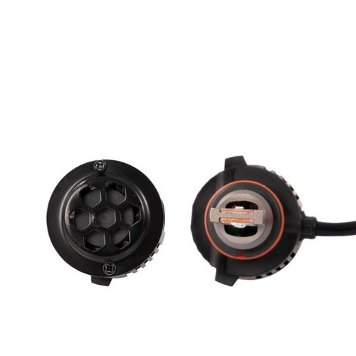 Chladenie bielych HB3 Canbus LED autožiaroviek 5200lm