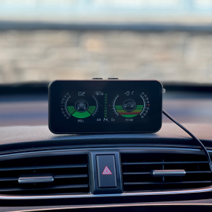 Palubní displej - 4,2" LCD s vestavěným víceosým gyroskopem a voltmetrem