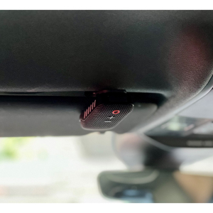 Použitie vodeodolného mini Bluetooth reproduktora v aute
