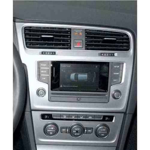 Použitie redukcie pre 10" autorádio VW Golf 7