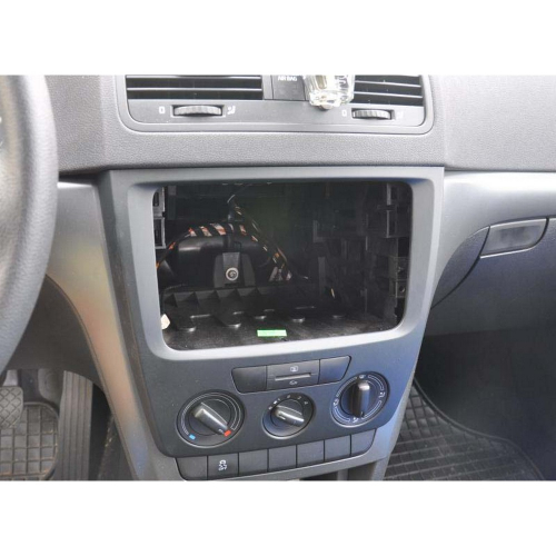Použitie rámčeka 2DIN autorádia Seat,Škoda,VW od 2004