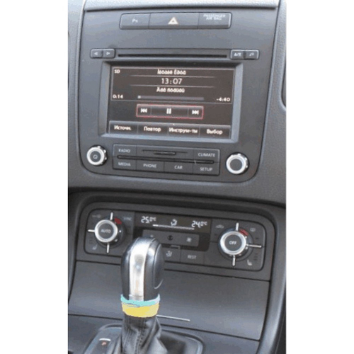 Použitie rámčeka 2DIN autorádia VW Touareg II 04/2010-10/2014