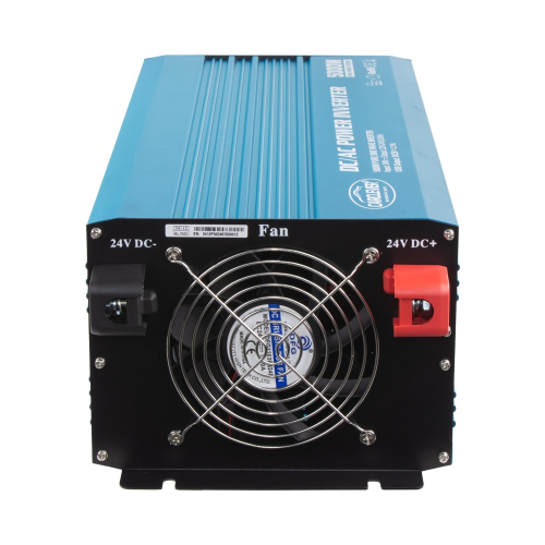 Výstupy 5000W sínusového meniča napätia z 24V DC na 230V AC
