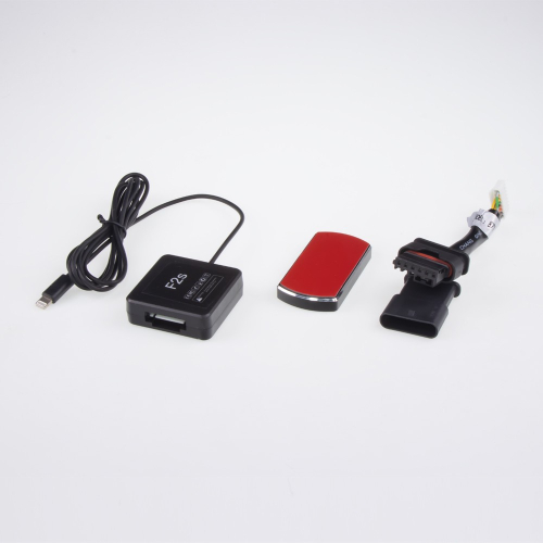 Konektor Pedal-Boxu na nastavenie reakcií elektronického pedála plynu pre vozidlá Mercedes