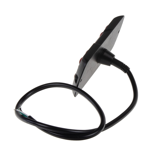 Použitie červeného výstražného LED svetla 12-24V, ECE R65