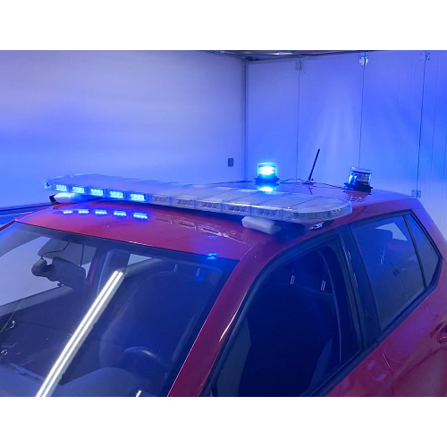 Použitie modro-červenej 12-24V 1,2m LED rampy ECER65