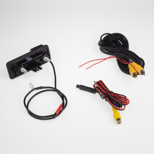 Príslušenstvo parkovacej kamery AHD/CVBS do vozidla Škoda Fabia2,Octavia2,Yaeti,Roomster,Superb,Audi A1,Audi A3 v madle kufra