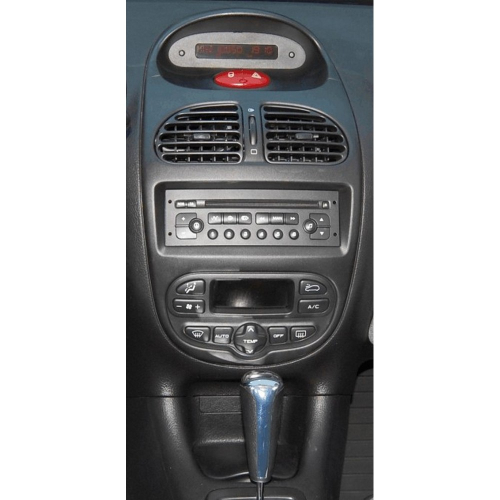 Použitie rámčeka pre 9" autorádio Peugeot 206 08/1998-2011 