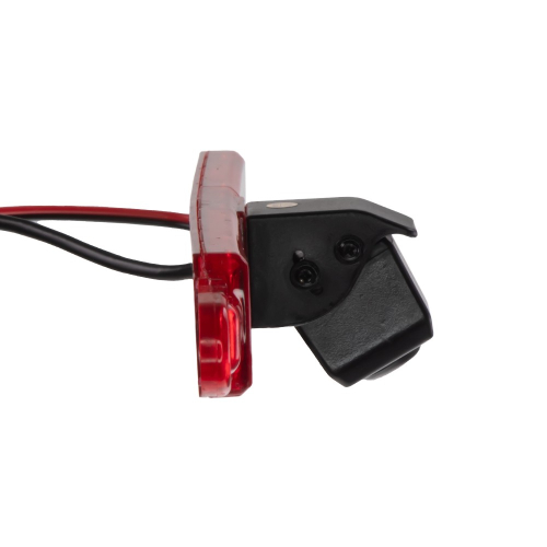 Použitie univerzálnej 4-PIN cúvacej kamery s brzdovým svetlom