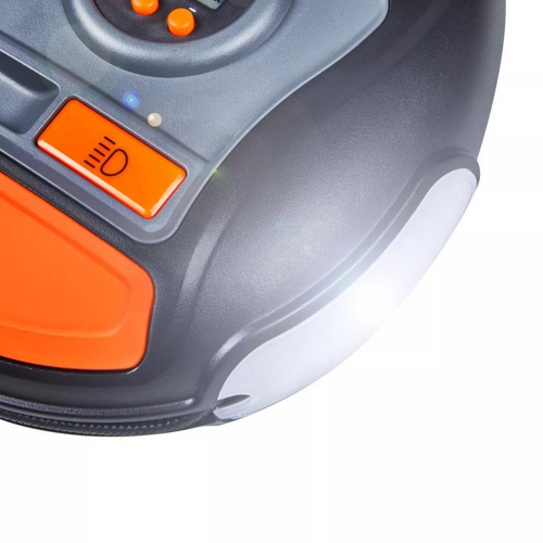 OSRAM TyreInflate 450 detail bočného LED svetla kompresora