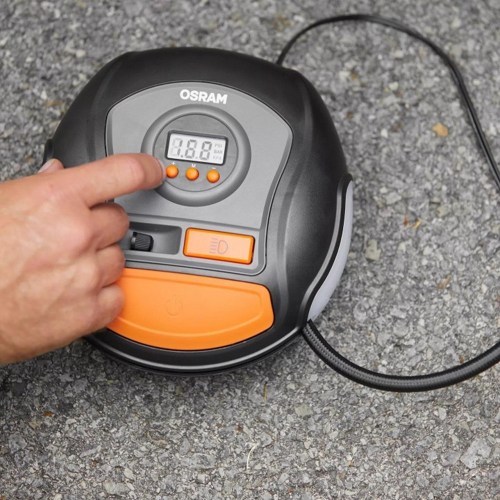 OSRAM TyreInflate 450 nastavenie tlaku na digitálnom displeji