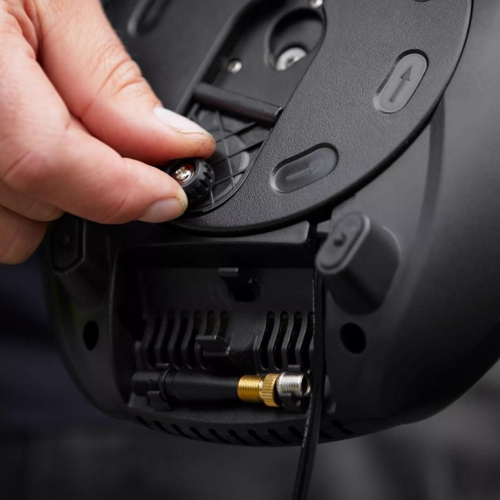 OSRAM TyreInflate 450 hustenie pneumatiky pri automobile