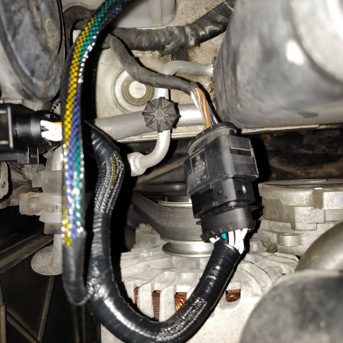 Detail zapojenia rezistora OSRAM H7 CANBUS ku konektorom svetlometu