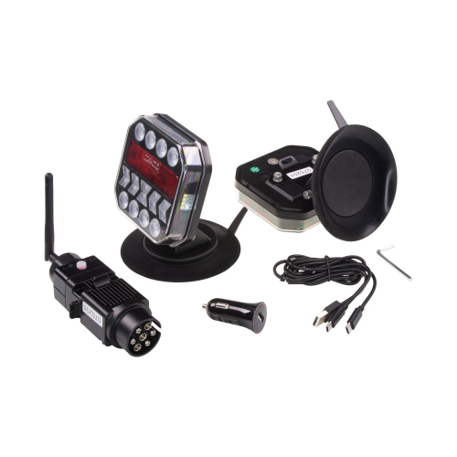 Zadná LED lampa otočená spodnou stranou s viditeľnou magnetickou základňou a anténou, vedľa Can-Bus vysielača 7-pin, nabíjačky a USB kábla