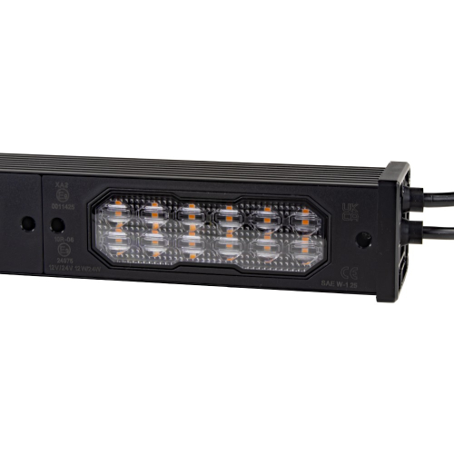 Detail LED modulu výstražnej aleje – homologizačné štítky ECE R65, XA2, napájanie 12/24 V