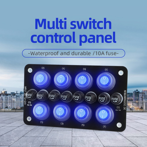 Vodeodolný spínací panel s poistkami 10A