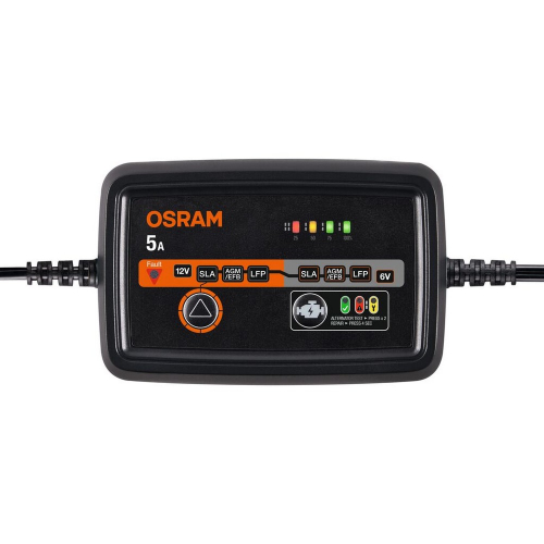 Predný pohľad na OSRAM BATTERYcharge 1005 s indikáciou nabíjania