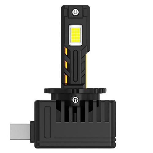 Detail LED žiarovky D3S/D3R U1 s čipmi, chladičom a bočným konektorom pre xenónový predradník