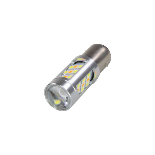 Detail LED žiarovky BAY15D s prednou šošovkou a dvojfarebnými SMD 2835 čipmi