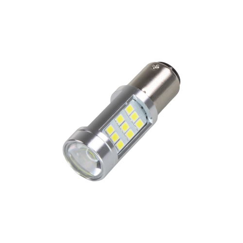 Detail LED žiarovky BAY15D s prednou šošovkou a bočnými bielymi LED čipmi