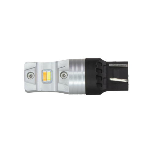 Bočný detail LED žiarovky T20 7443 W21/5W s dvojfarebným CSP LED čipom