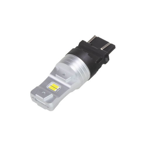 Detail LED žiarovky T20 3157 s dvojicou bielych CSP čipov a štvorkontaktnou päticou