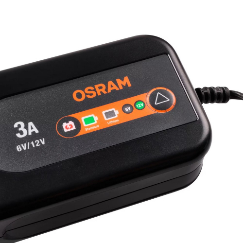 Detail ovládacieho tlačidla a LED indikátorov nabíjačky OSRAM 3 A